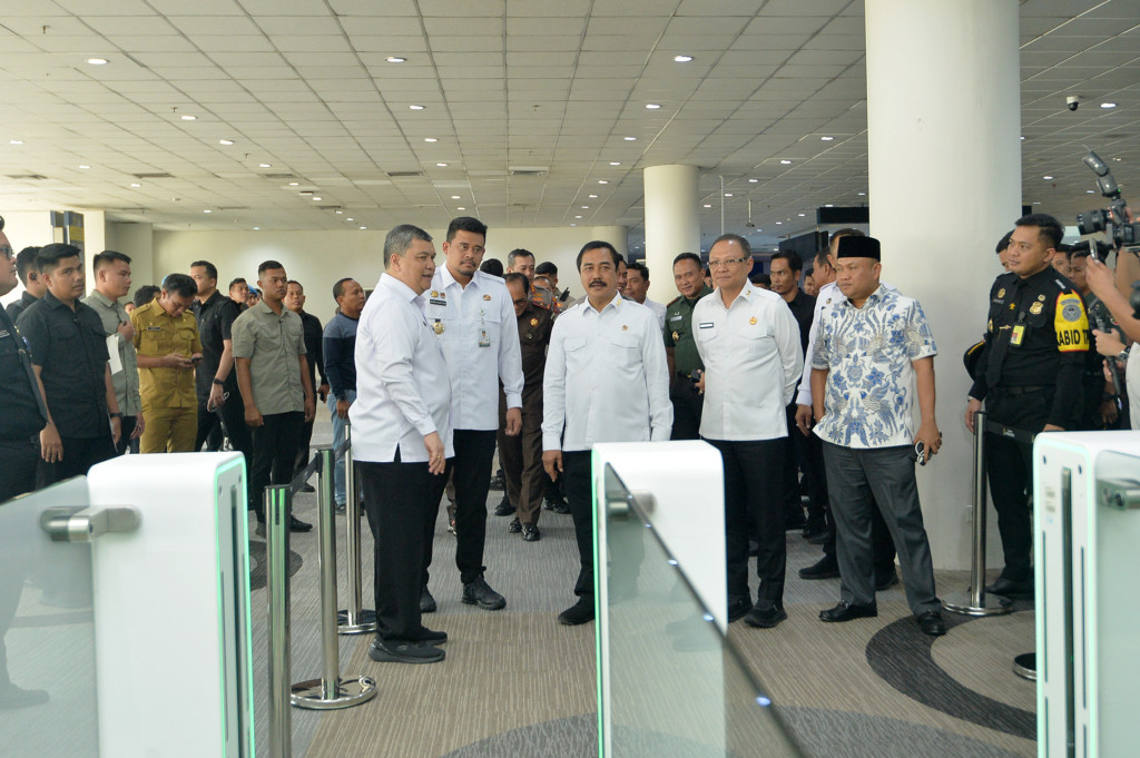 Percepat Layanan Keimigrasian, Bobby Nasution Bersama Menteri Imipas Launching Autogate di Bandara Kualanamu