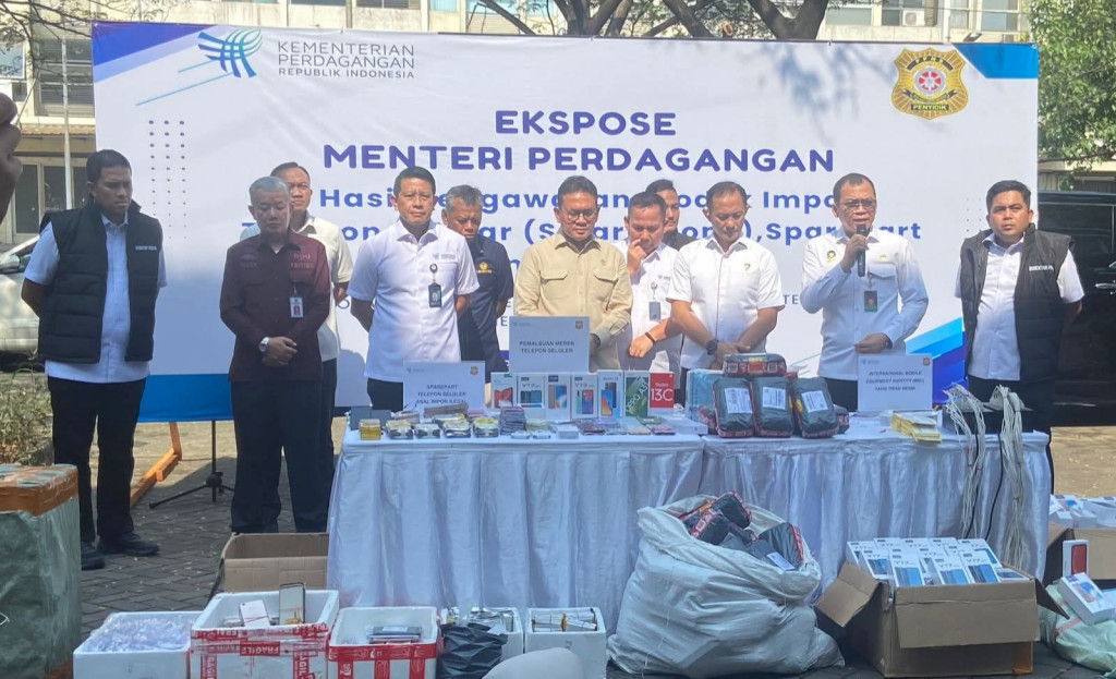 Kemenko Polkam Apresiasi Pengungkapan HP Rekondisi Ilegal, Raup Keuntungan Miliaran Rupiah