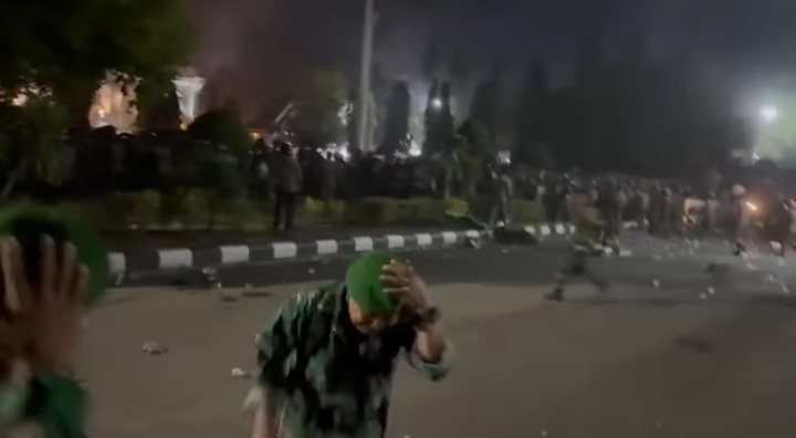 Demo Penolakan Kenaikan 300 Persen PBB-P2 di Bone Sulsel Berakhir Ricuh, Bupati Tak Mau Temui Massa