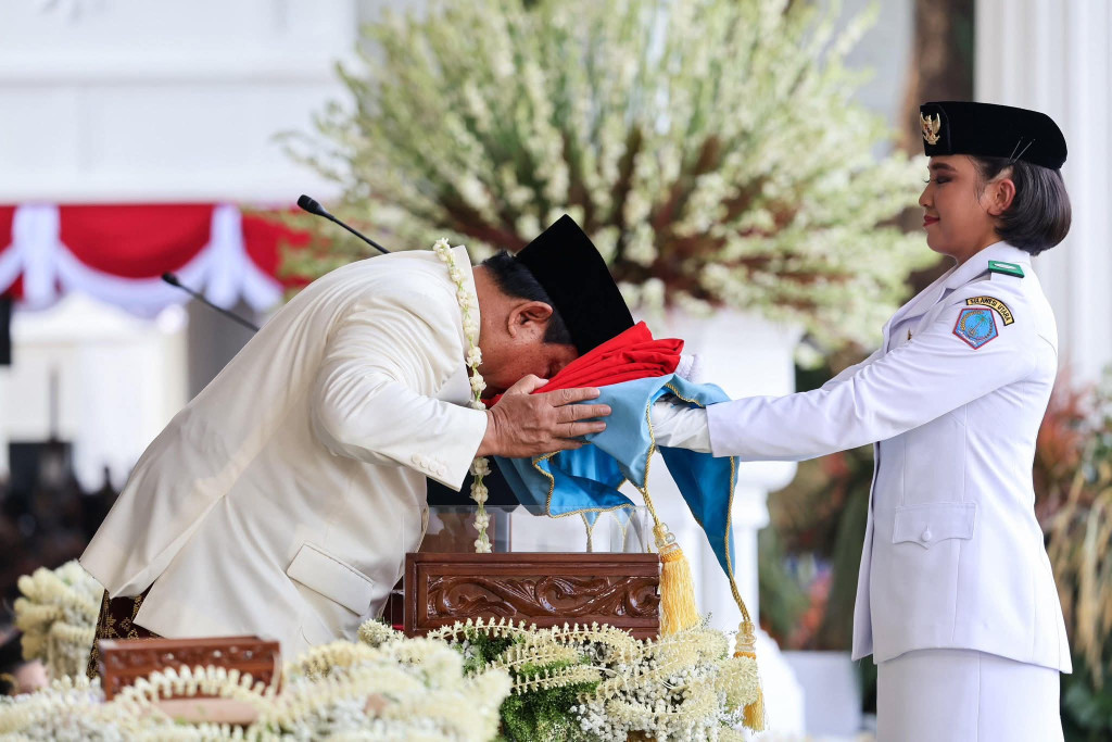 Prabowo Batal ke China, Fokus Kondisi Dalam Negeri