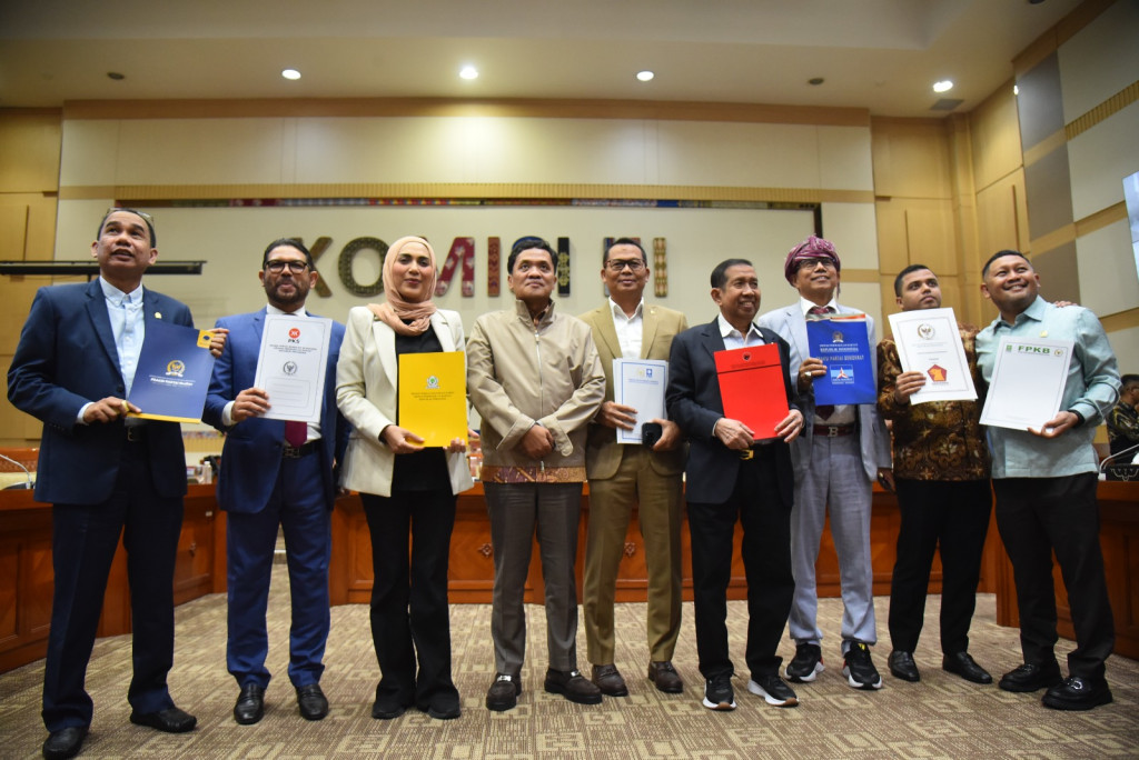 Komisi III DPR Putuskan 16 Calon Hakim Agung dan Ad Hoc HAM, Ini Nama-namanya