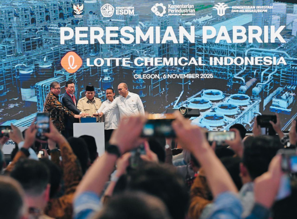 Perkuat Hilirisasi Industri Nasional, Prabowo Resmikan Pabrik Petrokimia  3,9 Miliar Dolar AS