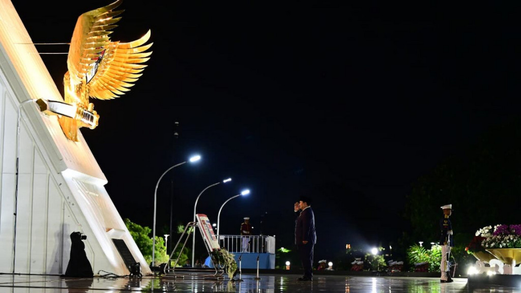 Peringati Hari Pahlawan 2025, Presiden Prabowo Perdana Pimpin Ziarah Nasional dan Renungan Suci