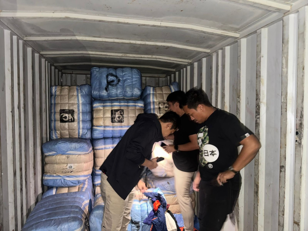 207 Balpres Pakaian Bekas Impor Ilegal Diamankan Polda Metro Jaya