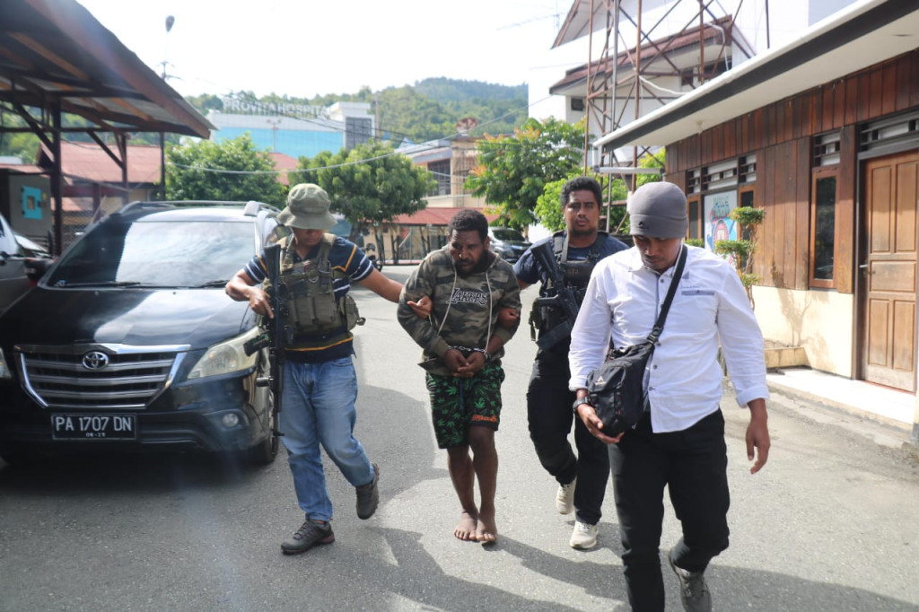 4 Tahun Buron, Anggota KKB Pembunuh Sadis dan Penyerangan Brutal Nakes Kiwirok Ditangkap