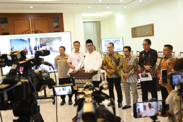 Masuk dari Sabang, 250 Ton Beras Asal Thailand Disegel