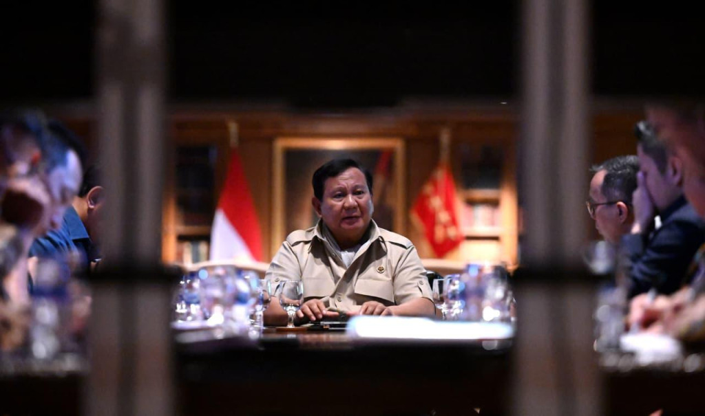 Panggil Sejumlah Menteri, Prabowo Instruksikan Penertiban Kawasan Hutan dan Pertambangan Ilegal
