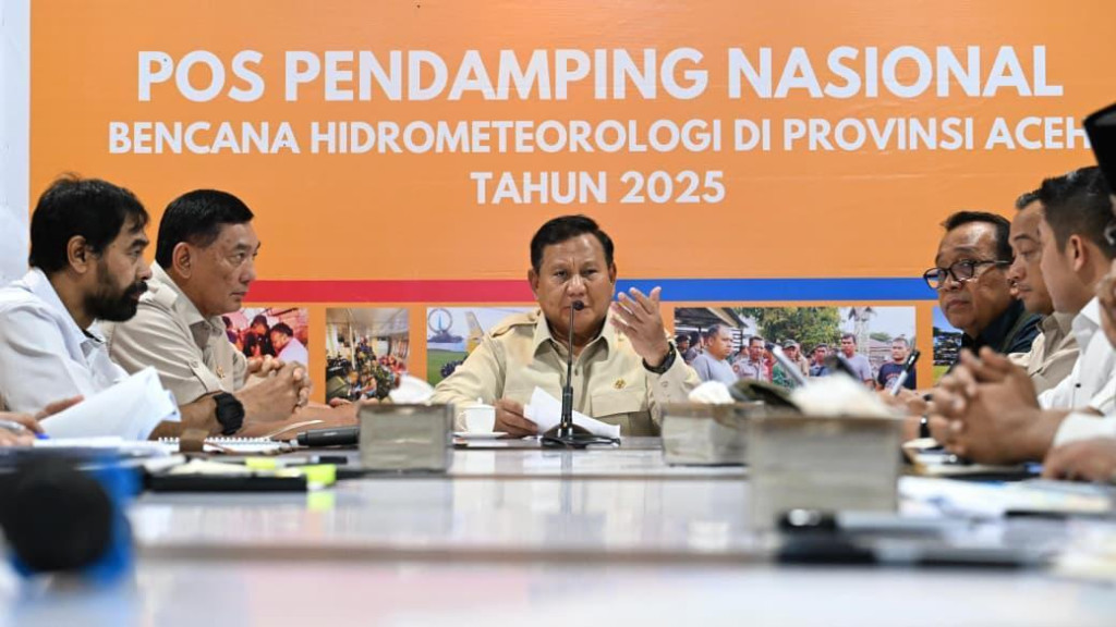 Bikin Geram Prabowo, Bupati Aceh Selatan Mirwan MS Umrah Bersama Keluarga Saat Bencana