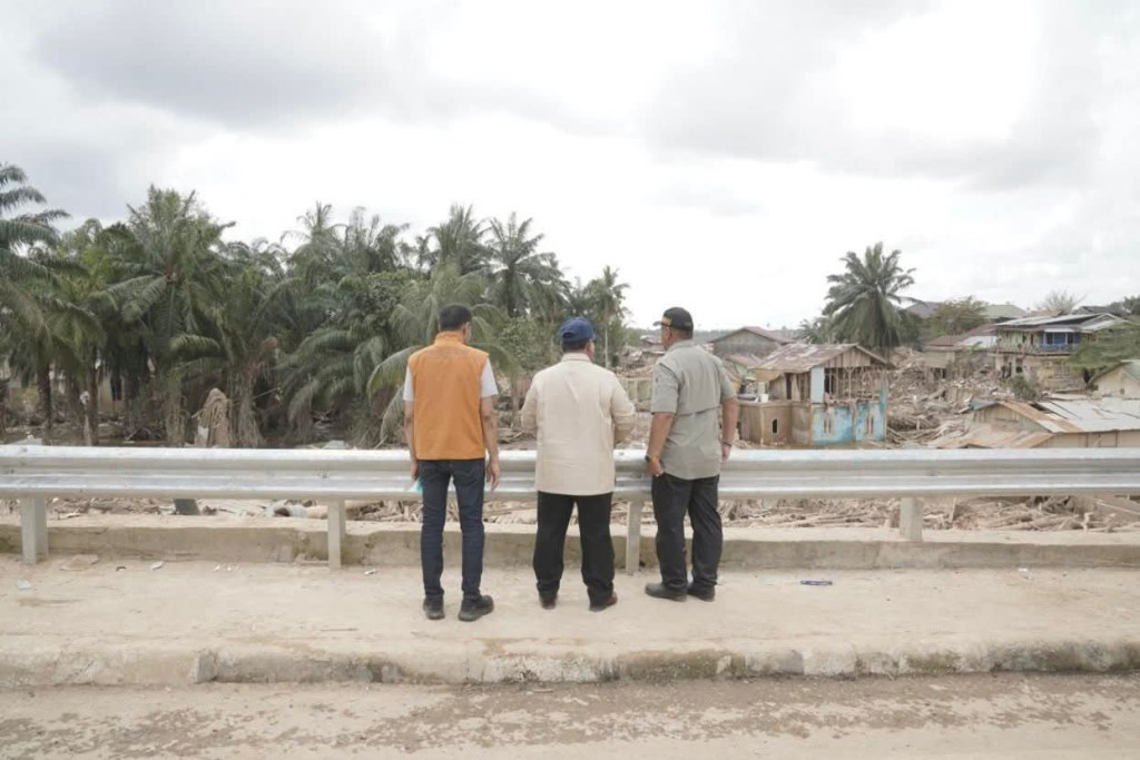 Janji Ganti Rumah Korban Bencana Sumatera, Prabowo: Presiden Tidak Punya Tongkat Nabi Musa