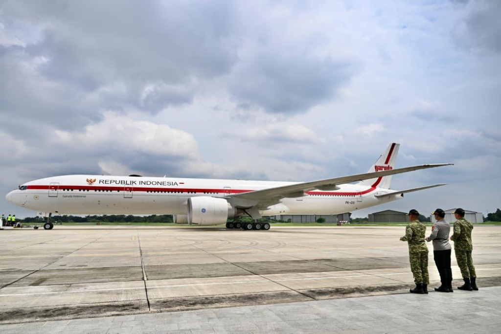 Presiden Prabowo Bertolak ke Inggris  dan Swiss, akan Bertemu PM Inggris dan Raja Charles III serta Hadiri WEF