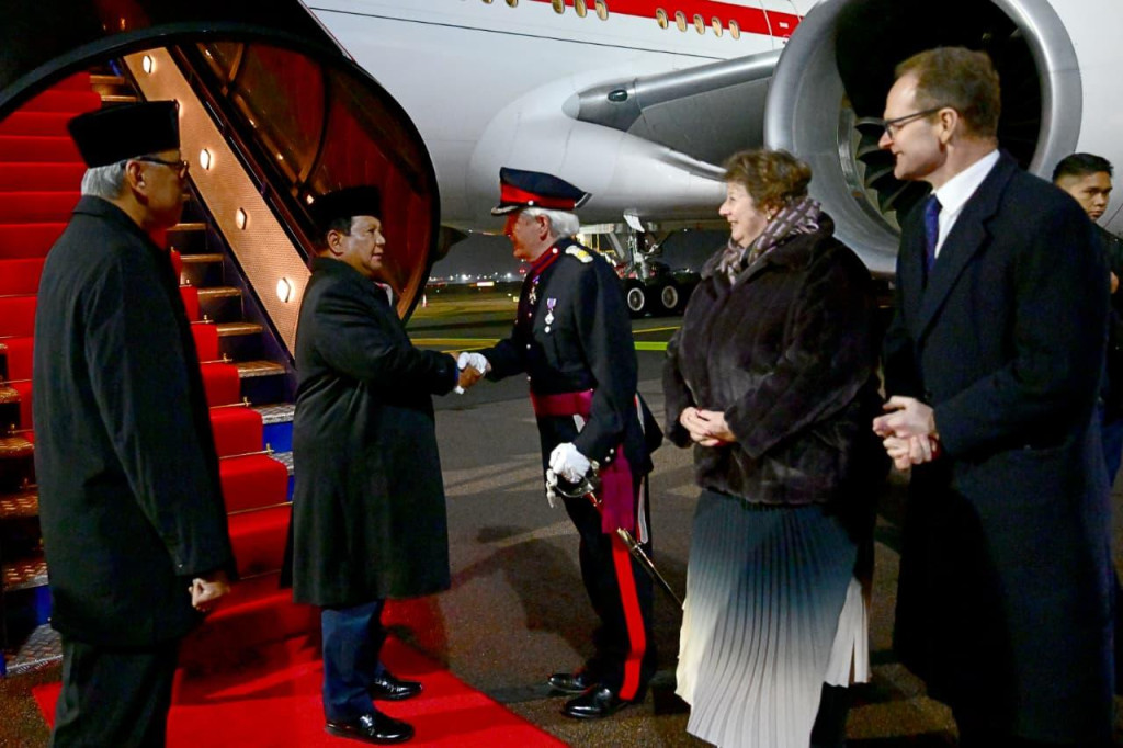 Tiba di London, Prabowo Perkuat Hubungan Bilateral dan Kemitraan Strategis Indonesia - Inggris