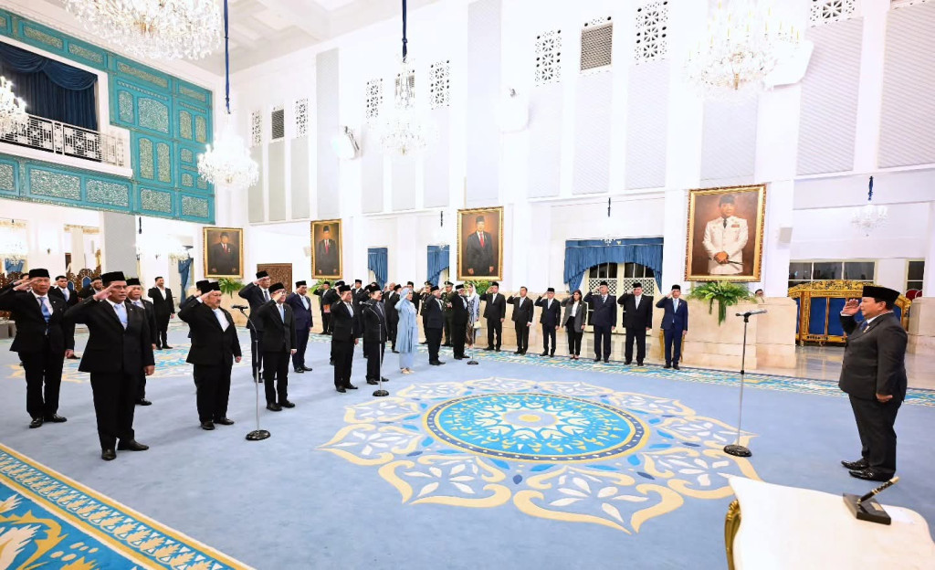 Presiden Prabowo Lantik Dewan Energi Nasional, Bahlil Ketua Harian