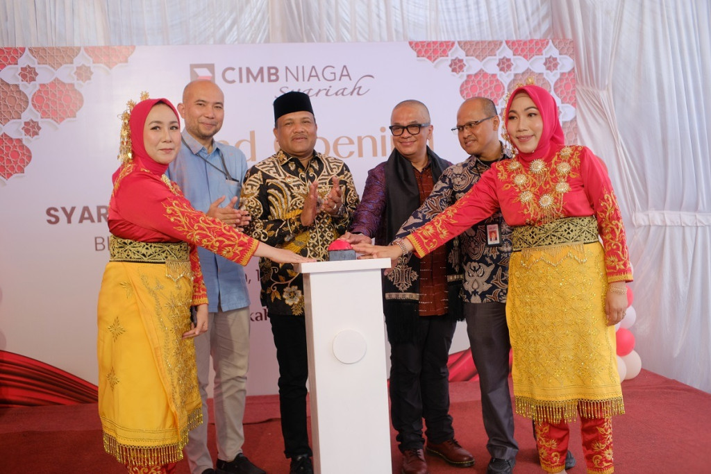 Perkuat Ekosistem Keuangan Syariah di Aceh, CIMB Niaga Syariah Resmikan Digital Branch Bireuen