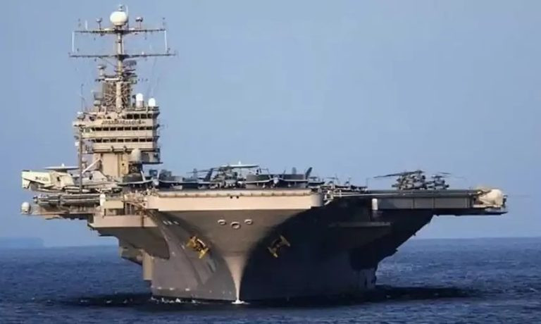 Pasukan Garda Revolusi Iran Klaim Kapal Induk Abraham Lincoln Dihantam Rudal Balistik
