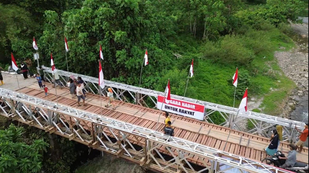 Prabowo Resmikan 218 Jembatan, Total 1.072 Jembatan - 480 di Daerah Bencana