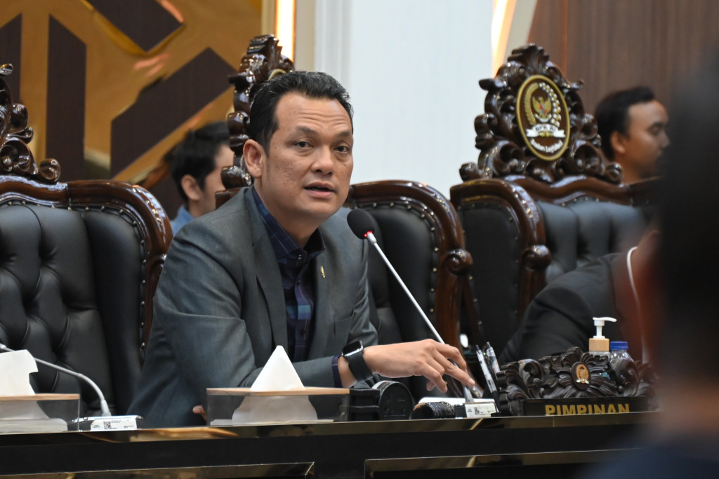 Baleg DPR Respon Putusan MK Soal Revisi Aturan Uang Pensiun Pejabat, Direvisi Diluar Prolegnas