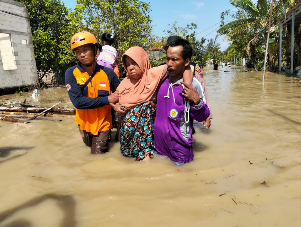 2.839 Jiwa Mengungsi Terdampak Banjir di Demak Jateng
