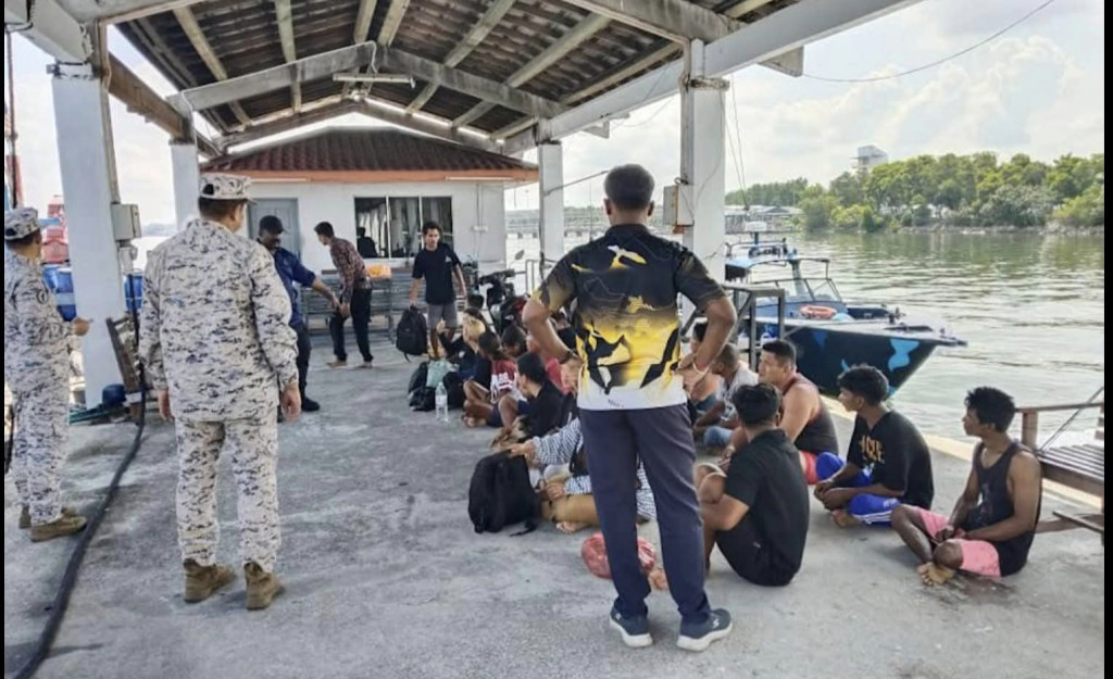 Kapal Angkut 37 PMI Ilegal Asal Tanjungbalai Asahan Tenggelam di Perairan Malaysia, 14 Hilang