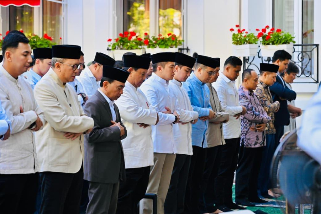 Prabowo Sumbang Sapi Kurban Rp100 M Pakai APBN, Komisi III: Sah Secara Hukum dan Syariah