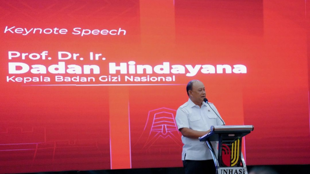 Prabowo Copot Kepala BGN Dadan Hindayana, Digantikan Nanik Deyang
