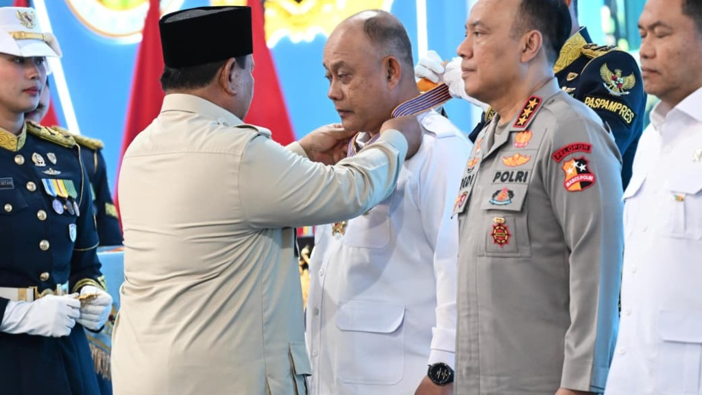 Ini Alasan Prabowo Copot Dadan Hindayana dari Kepala BGN