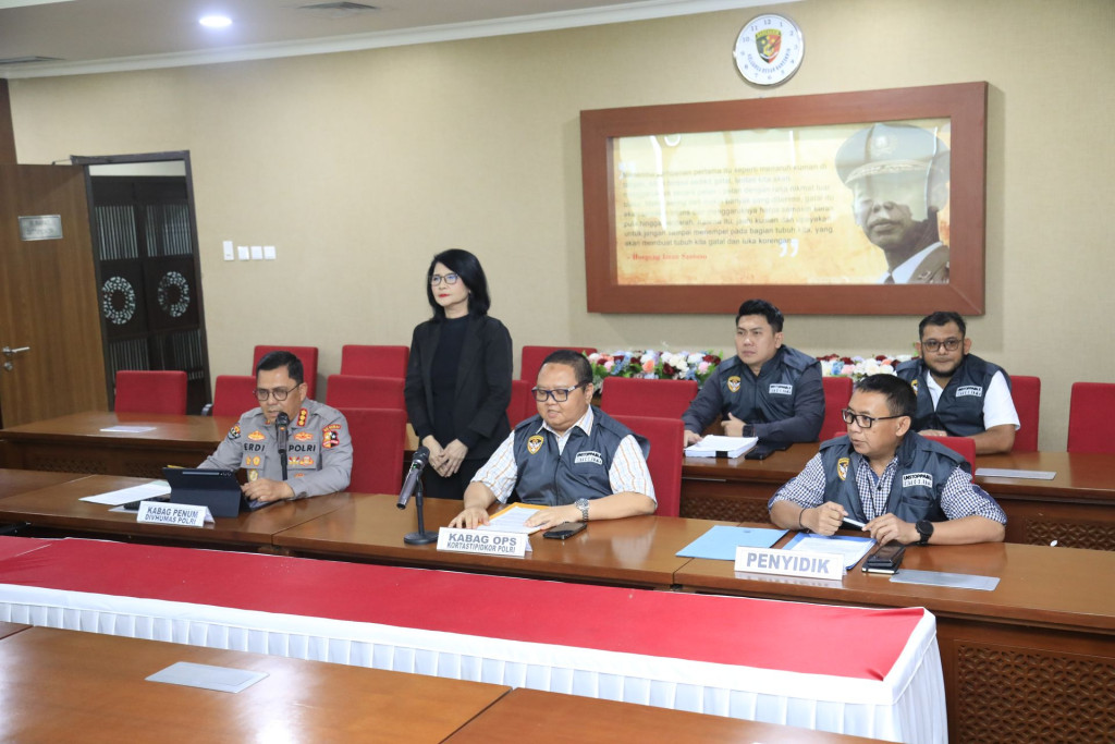 Eks Dirut PTPN XI Tersangka Tender Pabrik Gula untuk Perusahaannya Sendiri