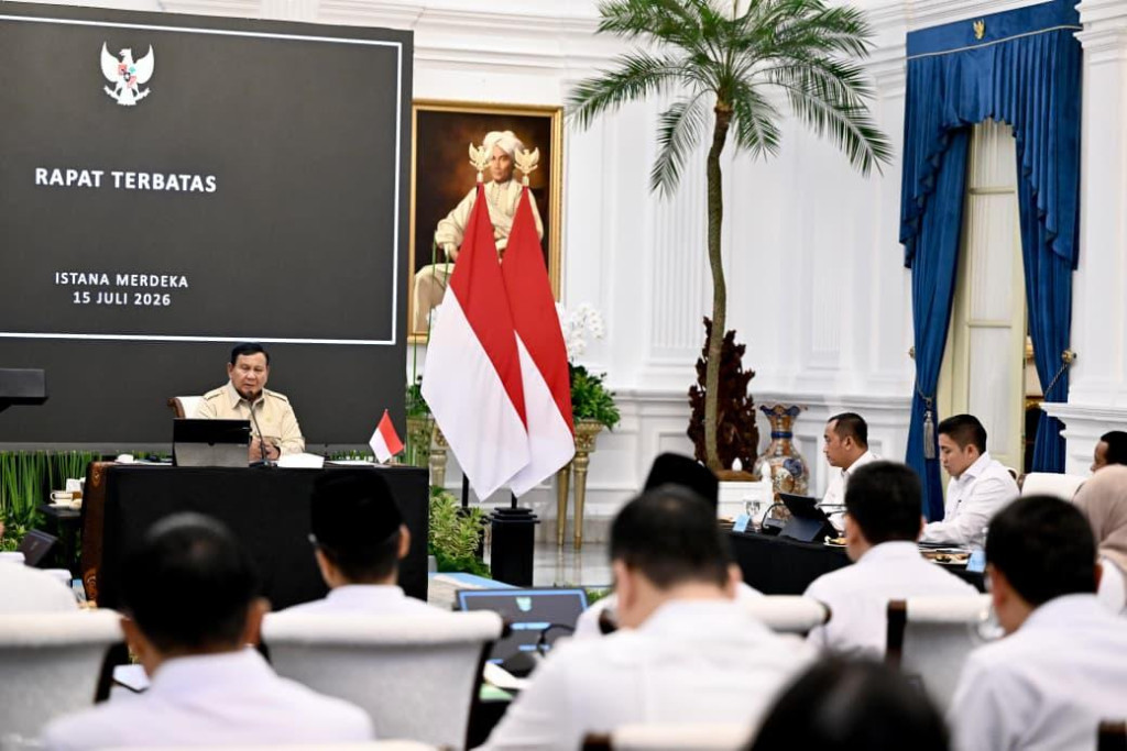 Tata Kelola Dibenahi, Prabowo Minta Satu Bulan Tuntaskan Persoalan MBG