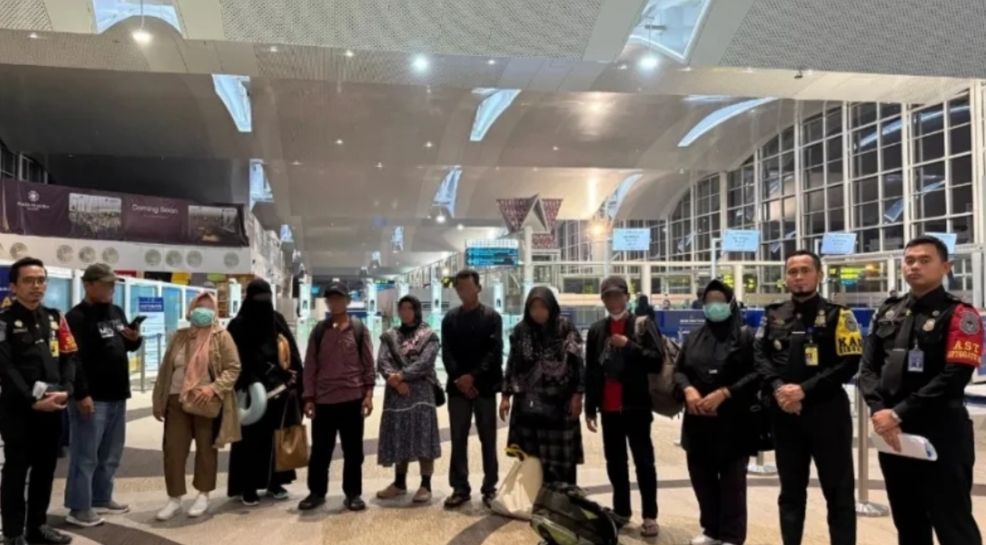 Diduga Nonprosedural, Imigrasi Tunda Keberangkatan 1.243 Jemaah Calon Haji